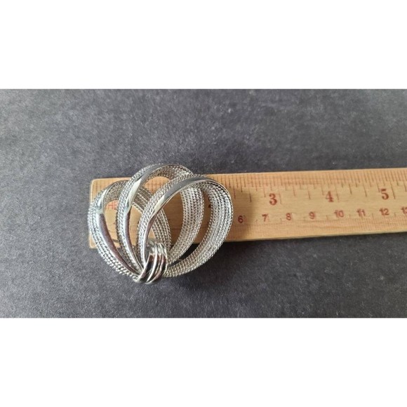 Monet Silver Triple Loop Bow Brooch - Picture 7 of 10